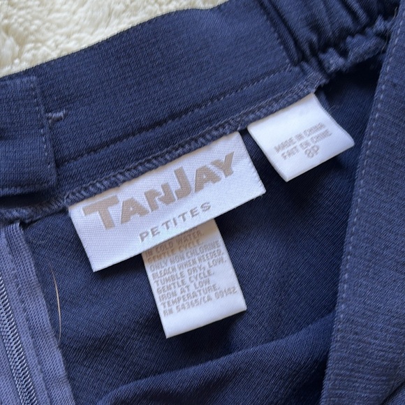 Tanjay Blue A-Line Midi Skirt with Floral Eyelet Hem | Classic Summer Core Style - Picture 4 of 6